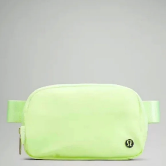 Lululemon Everywhere Belt Bag FADED ZAZ FZAP - Picture 2 of 16